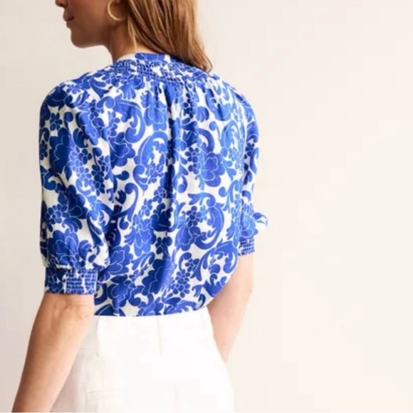 Boden Ada 100% Linen Blue and White Women's Top Size 8 - Picture 2 of 15